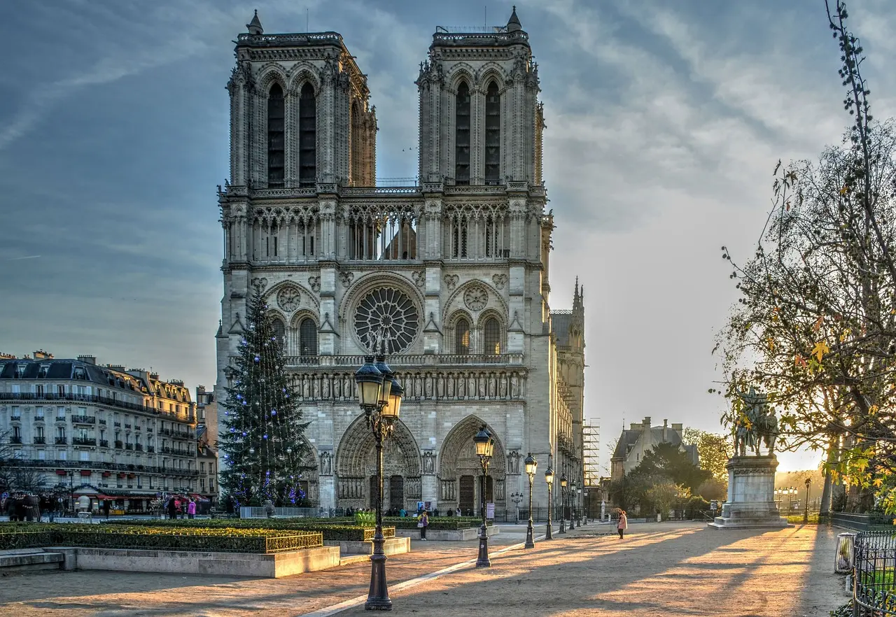How has Notre Dame served as a symbol of French identity and resilience?